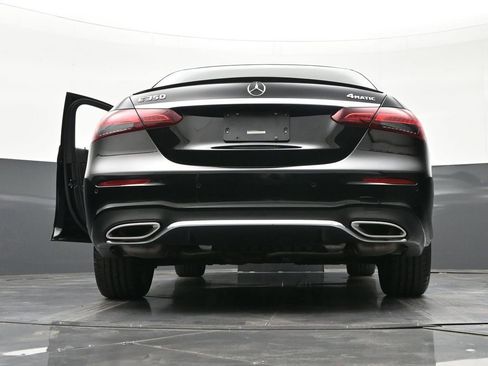 Used 2022 Mercedes-Benz E 350 4MATIC Sedan image 27