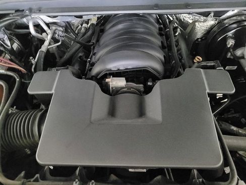 Used 2017 Chevrolet Tahoe LT AWD/4WD image 30