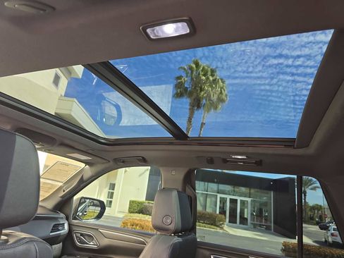 Used 2023 Chevrolet Tahoe RST image 14