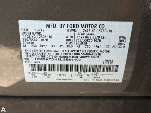 Used 2020 Ford Explorer XLT w/ Equipment Group 202A image 14