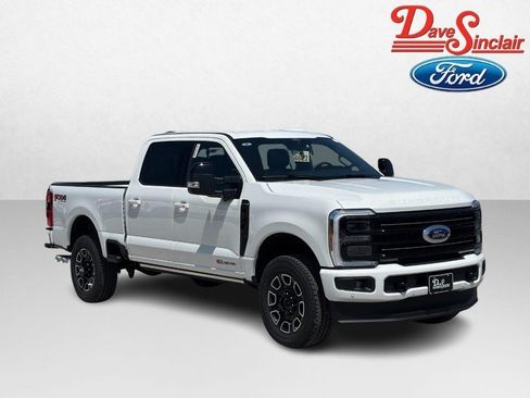 New 2026 Ford F350 Platinum AWD/4WD image 4