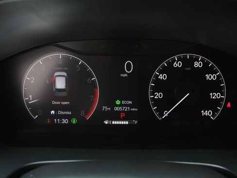 Used 2025 Honda CR-V EX image 12
