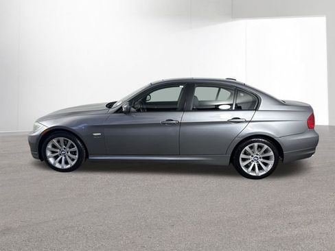 Used 2011 BMW 328i xDrive 328i xDrive image 28