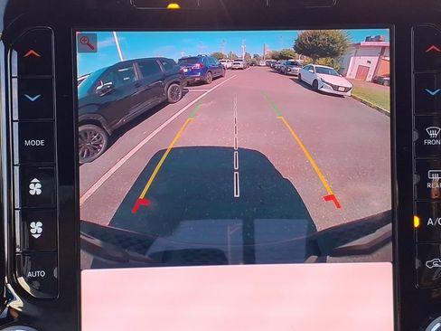 Used 2025 RAM 1500 Big Horn RWD image 7