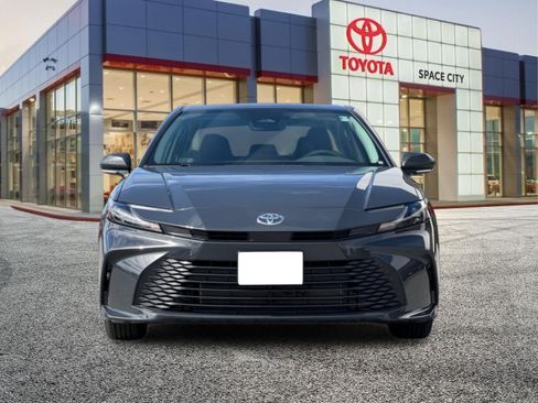 New 2026 Toyota Camry LE FWD image 9