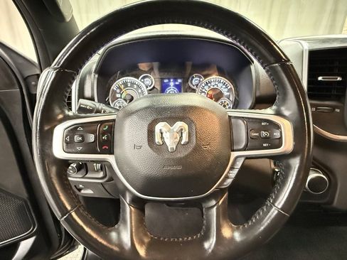 Used 2021 RAM 1500 Big Horn image 27