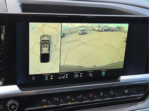 Used 2022 Chevrolet Silverado 1500 LTZ w/ LTZ Premium Texas Edition image 16