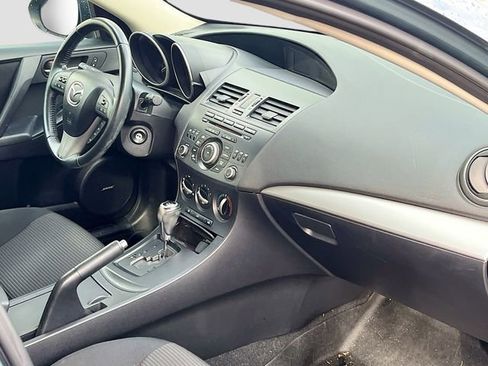 Used 2012 MAZDA MAZDA3 i Touring image 26