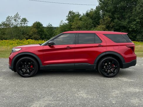 Used 2022 Ford Explorer ST w/ Equipment Group 401A AWD/4WD image 6