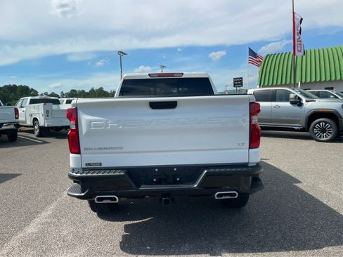 Used 2026 Chevrolet Silverado 1500 LT Trail Boss w/ Convenience Package II AWD/4WD image 6