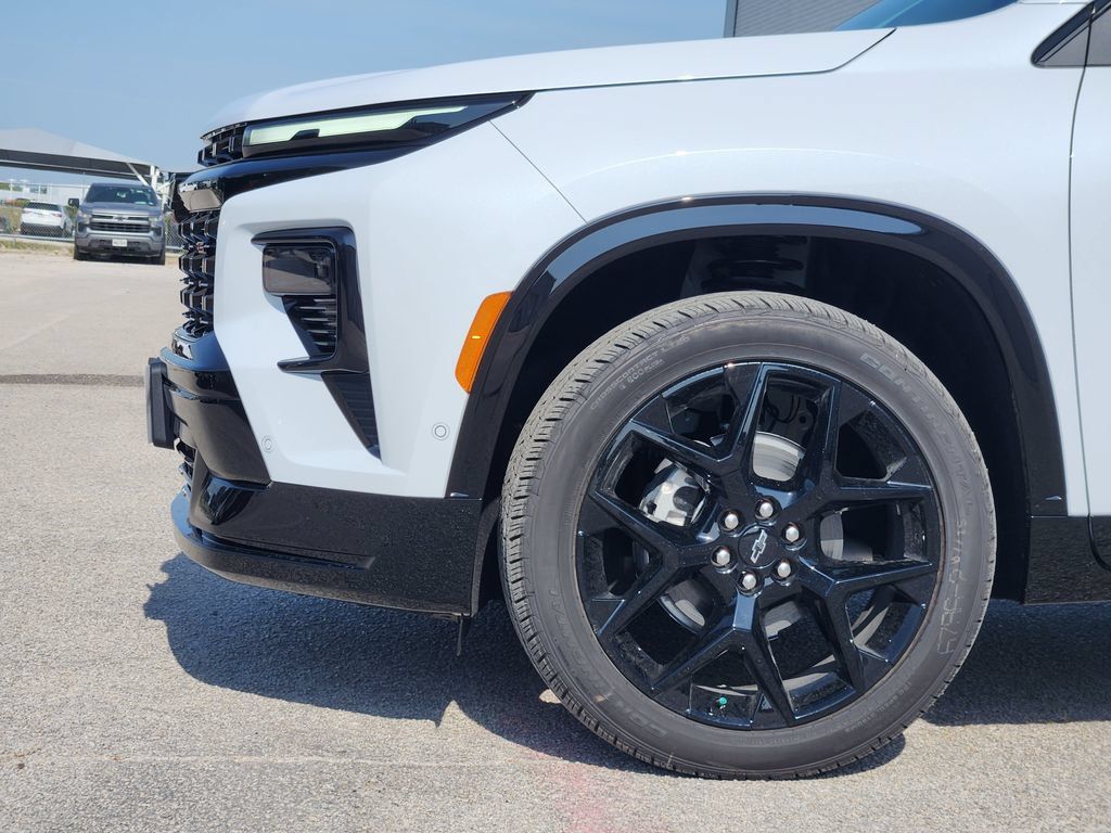 New 2026 Chevrolet Traverse RS FWD image 5