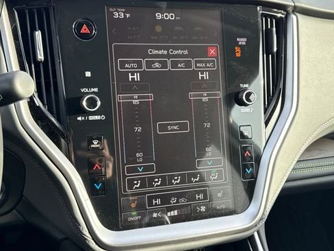 Used 2025 Subaru Outback Onyx Edition w/ Tech Package 2 image 30