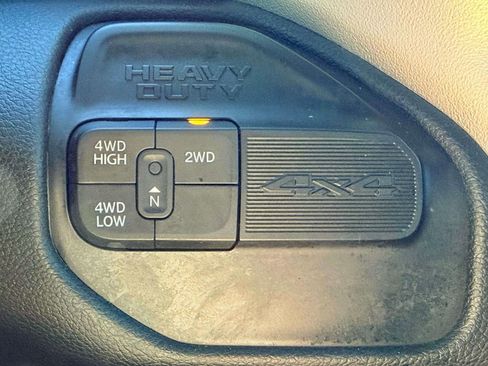 Used 2024 RAM 2500 Laramie w/ Safety Group image 21