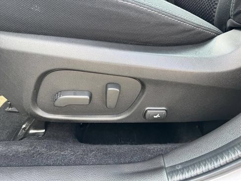 Used 2017 Subaru Forester 2.5i Premium w/ Popular Package #2A AWD/4WD image 14