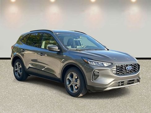 New 2026 Ford Escape ST-Line FWD image 3