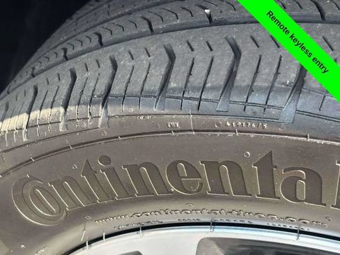 Used 2022 Jeep Compass Limited AWD/4WD image 31