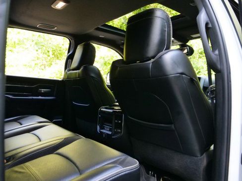Used 2022 RAM 2500 Laramie AWD/4WD image 61