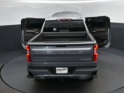 Used 2025 Chevrolet Silverado 1500 High Country w/ Technology Package AWD/4WD image 49