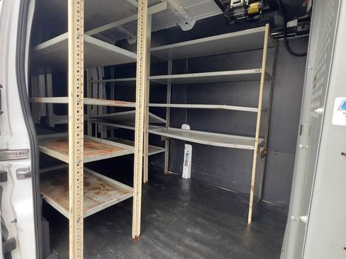 Used 2018 Ford Transit 350 148 High Roof image 11