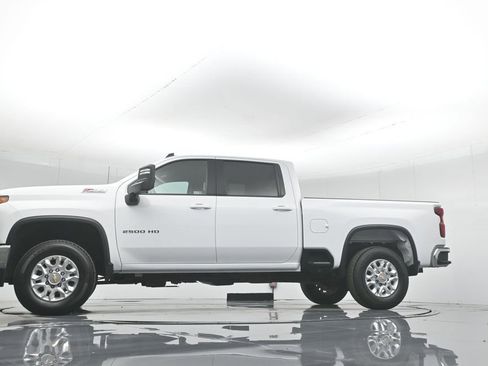 Used 2023 Chevrolet Silverado 2500 LT image 52
