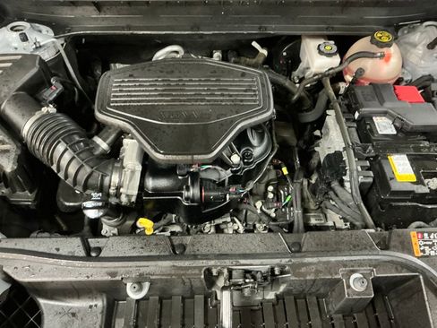 Used 2022 GMC Acadia Denali w/ Denali Technology Package image 22