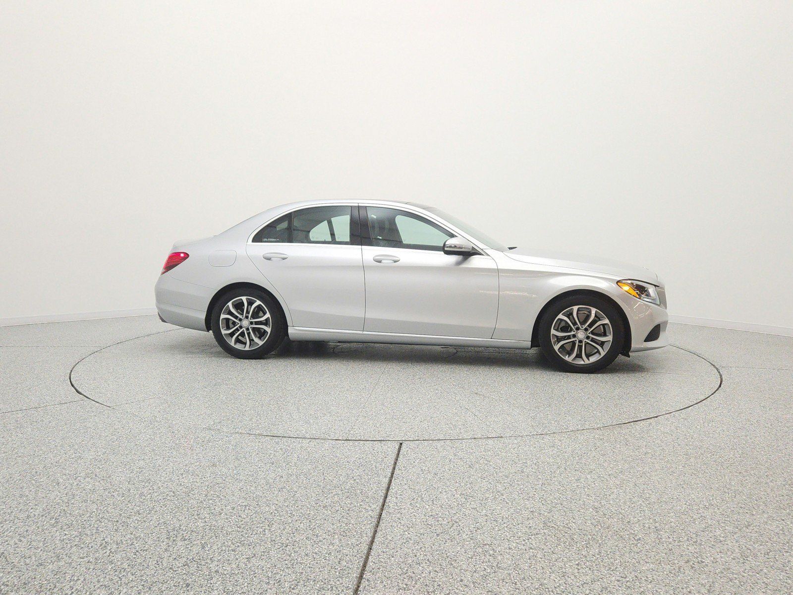 Used 2017 Mercedes-Benz C 300 Sedan image 4