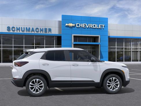 New 2026 Chevrolet TrailBlazer LS w/ LS Convenience Package AWD/4WD image 5