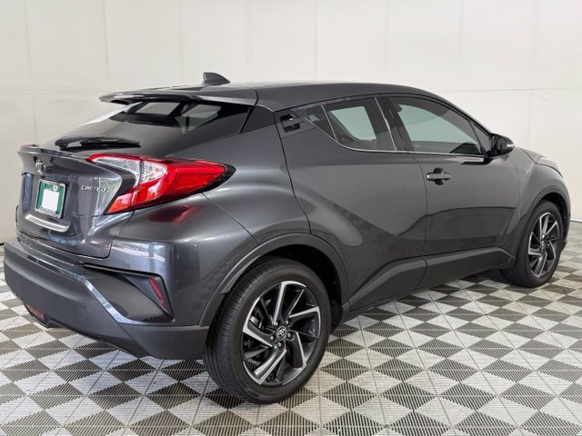 Used 2022 Toyota C-HR Limited FWD image 8
