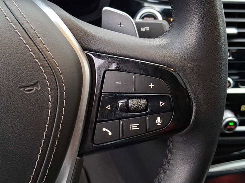 Used 2023 BMW 530i xDrive w/ Convenience Package image 23