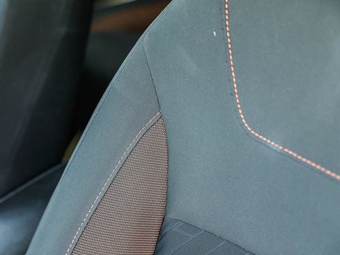 Used 2021 Nissan Kicks SR FWD image 24