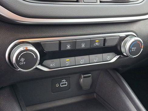 Certified 2023 Nissan Altima 2.5 S FWD image 18