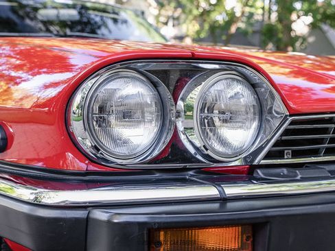Used 1991 Jaguar XJS V12 Convertible RWD image 97