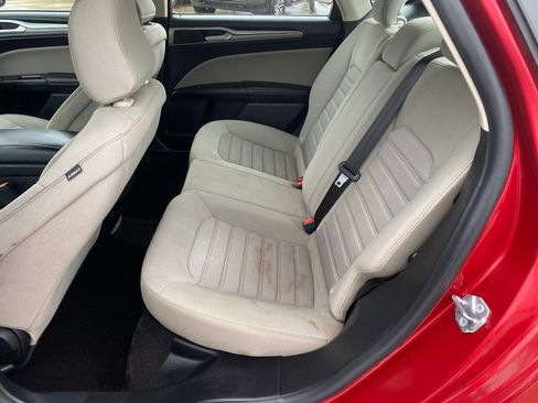 Used 2020 Ford Fusion S FWD image 12