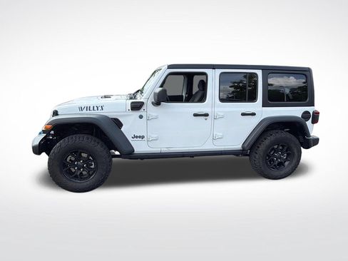 Used 2024 Jeep Wrangler Unlimited AWD/4WD image 8