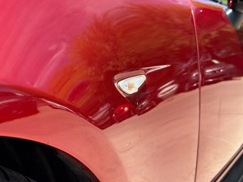 Used 2016 MAZDA MX-5 Miata Club RWD image 47