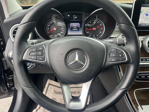 Used 2017 Mercedes-Benz C 300 Sedan image 27