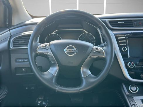 Used 2020 Nissan Murano SV w/ Premium Package image 17