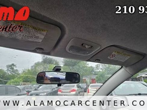 Used 2005 Scion xA FWD image 33