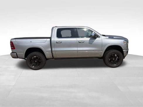 Used 2023 RAM 1500 Limited AWD/4WD image 3