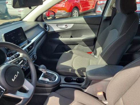 Used 2024 Kia Forte LXS FWD image 12