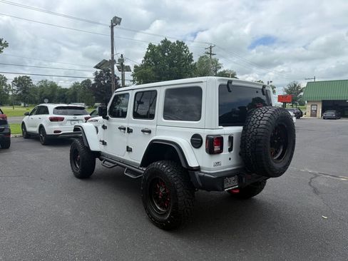 Used 2019 Jeep Wrangler Unlimited Rubicon w/ Cold Weather Group image 5