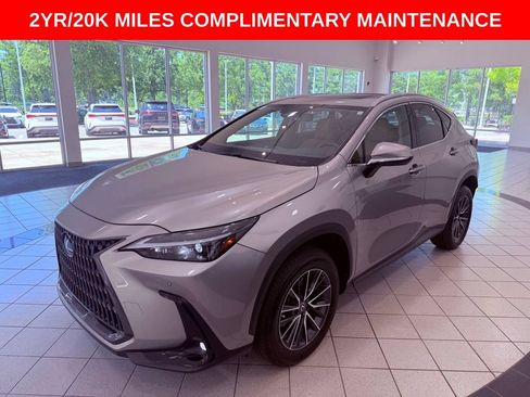 Certified 2025 Lexus NX 250 FWD w/ Towing Package (2000 Lbs) image 3