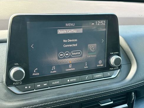 Used 2021 Nissan Rogue SL image 15