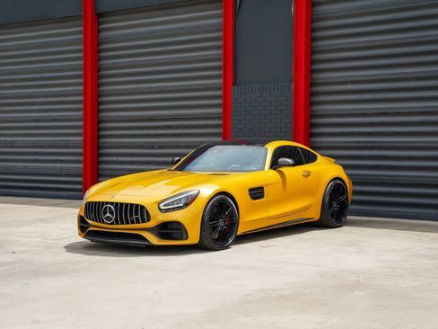 Used 2020 Mercedes-Benz AMG GT C image 1