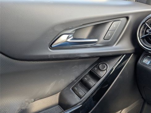 New 2026 Chevrolet Equinox LT image 13