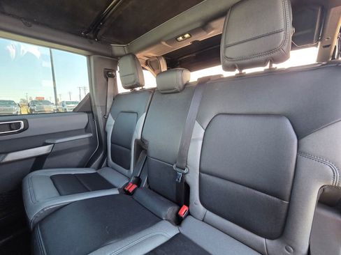 Used 2022 Ford Bronco Black Diamond AWD/4WD image 23