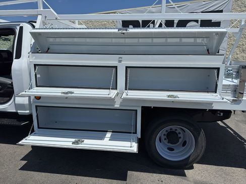 New 2024 Ford F450 XL w/ XL Chrome Package image 11