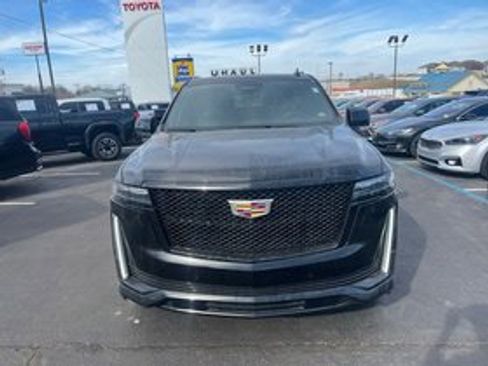 Used 2023 Cadillac Escalade Sport image 1
