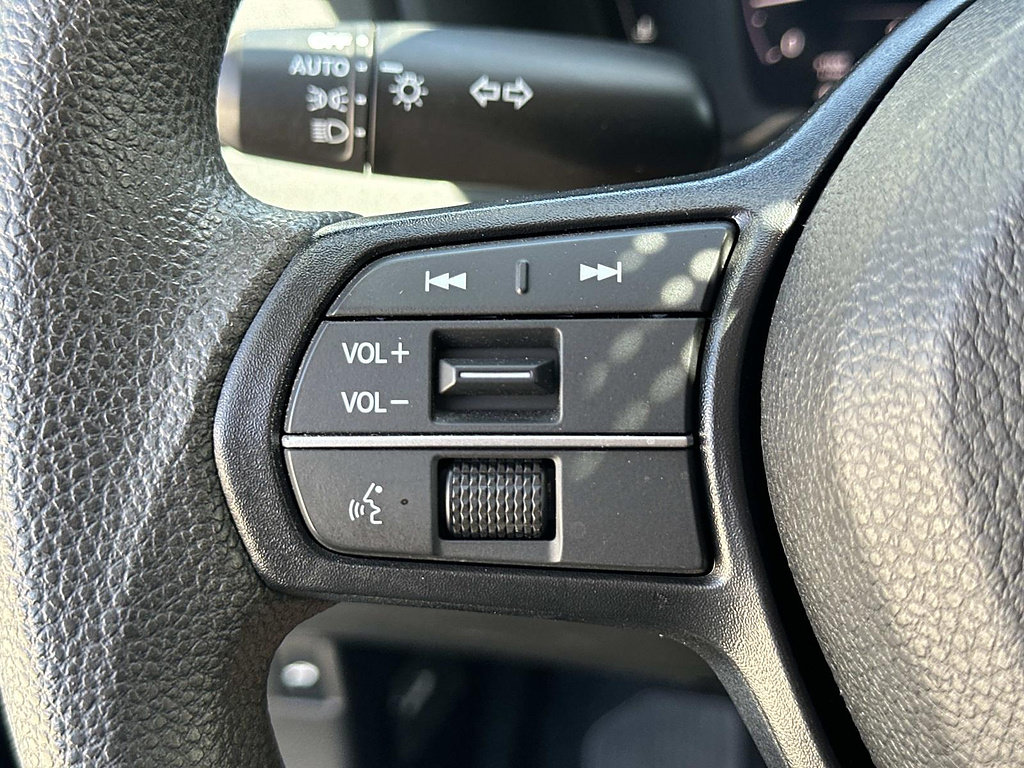 Certified 2023 Honda Accord LX image 4