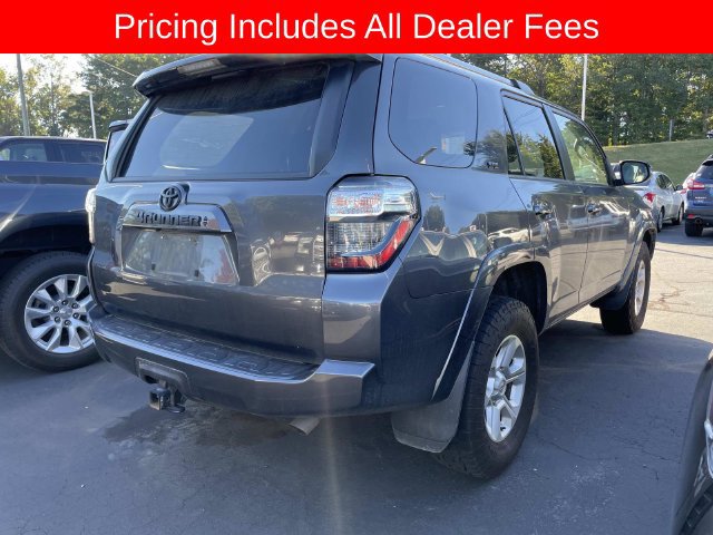 Used 2022 Toyota 4Runner SR5 Premium AWD/4WD image 8